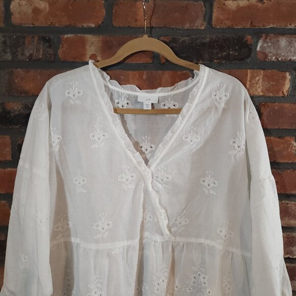 J. Jill White 3/4 Sleeve Ruffled Eyelet Surplice Blouse Cottagecore Women's MP - Picture 3 of 7
